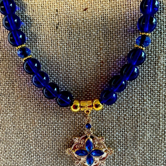 Hand Crafted Pendant Necklace Wrap Bracelet Pierced Earrings Royal Blue Beads - Picture 3 of 16